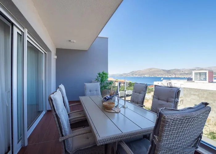 Luxury Sunset Residences - Okrug Gornji